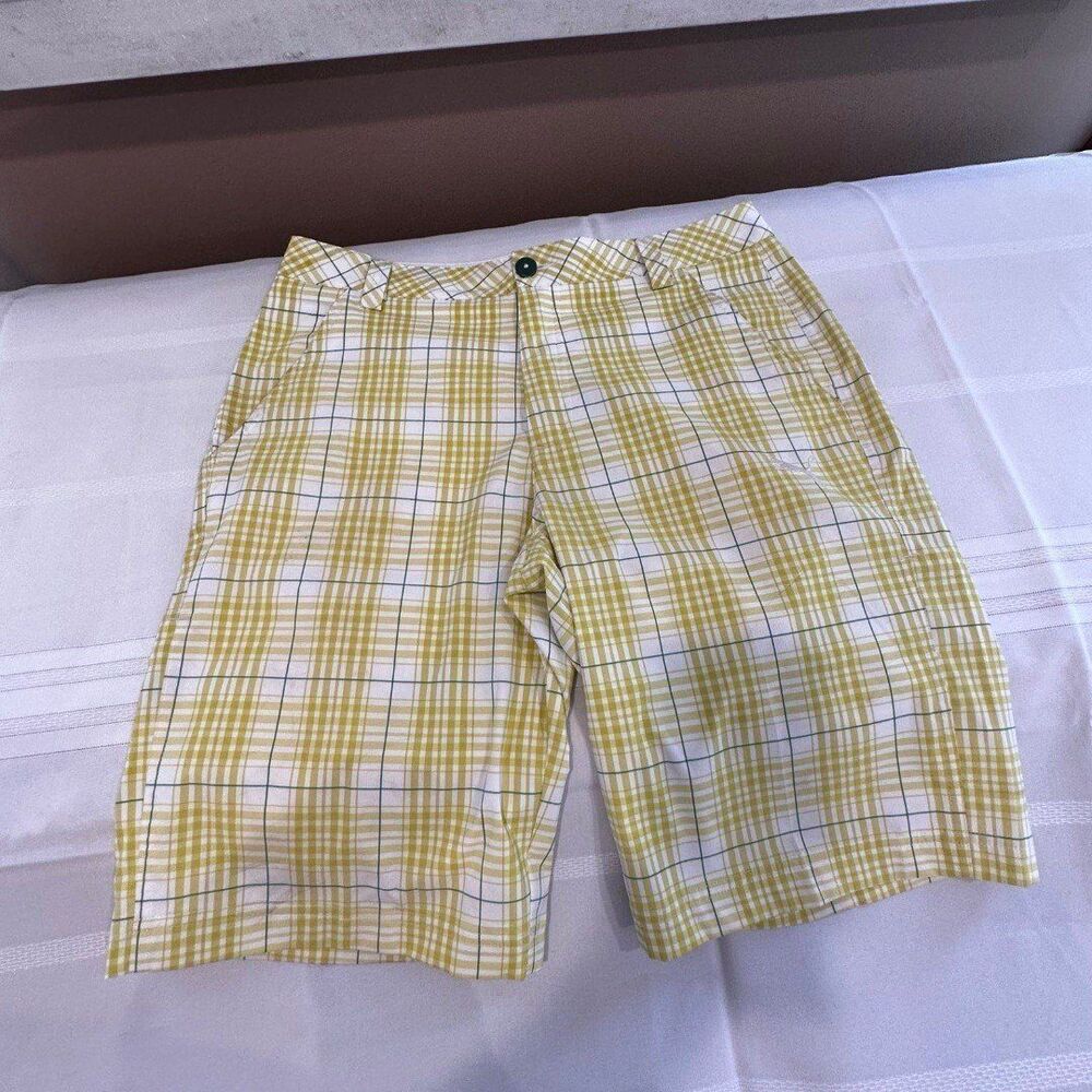 Puma Shorts Size 30